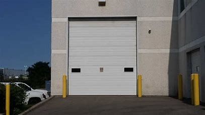 La couleur de Sandwitch a isolé le panneau supérieur commercial de portes sectionnelles de garage